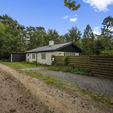 Holiday home With A Wilderness Bath, Only 100 Meters From The Lovely Beach, *