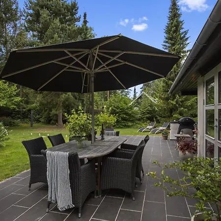 With A Wilderness Bath, Only 100 Meters From The Lovely Beach, *