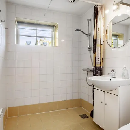 With A Wilderness Bath, Only 100 Meters From The Lovely Beach, Holiday home *